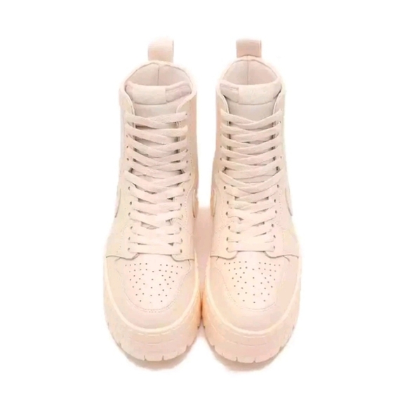 Nike Air Jordan 1 Brooklyn Guava Ice Sail FJ5737-800 Women's Size 7 - Picture 5 of 5